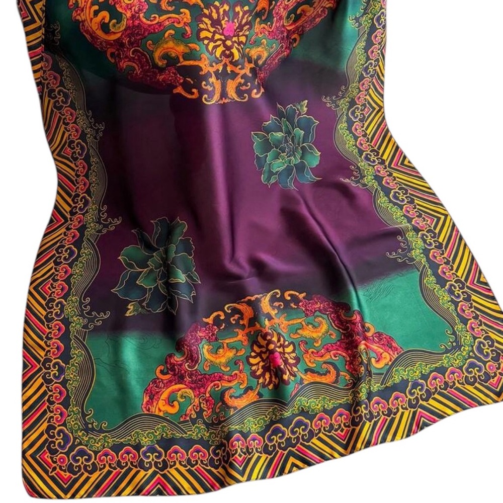 Elegant Multicolor Rectangular Scarf - image 3